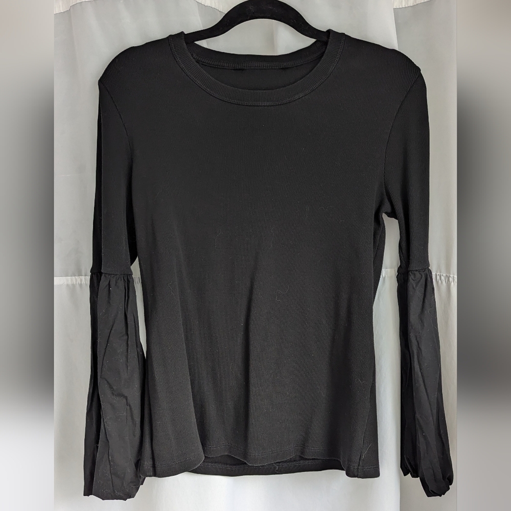 Veronica Beard Pipes and Shaw Puffy Sleeve top